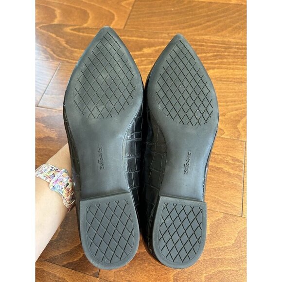 Bella Vita Women's 9.5 W Croc Print Pointed Toe Flat Ballet Closed Toe - Picture 5 of 6
